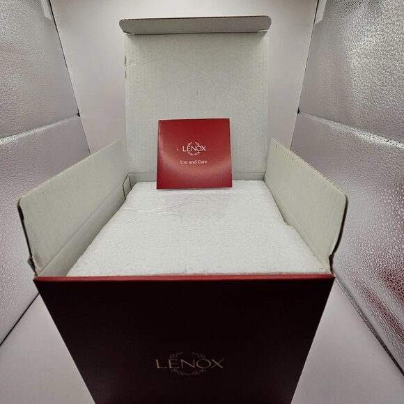 Lenox Snowman figural with votive candle New in Box - Picture 4 of 5